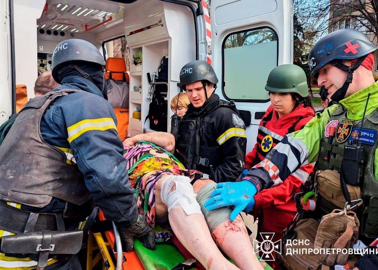 Атака на Кривий Ріг: з'явились фото наслідків