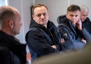 На міжнародні автобусні маршрути подано 400 заяв - Кулеба