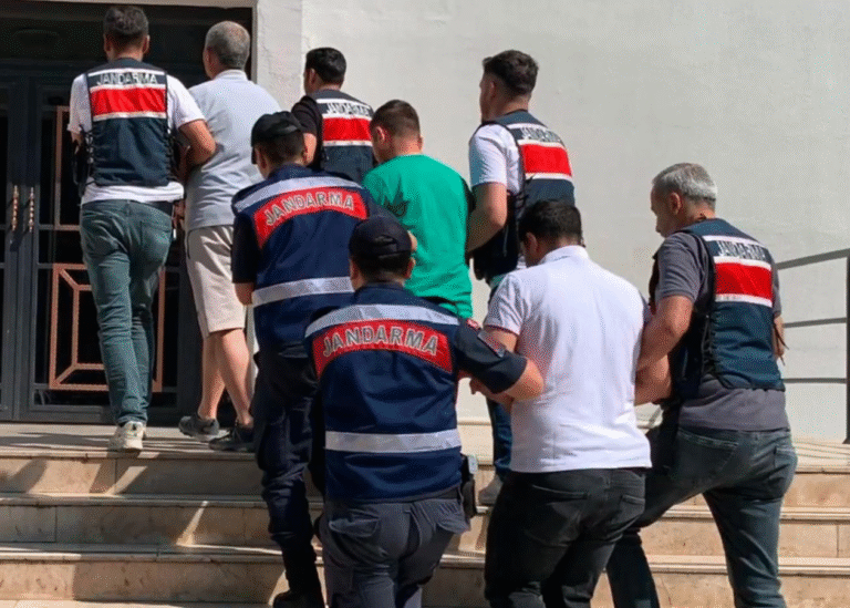 У Туреччині затримали понад 150 осіб за підозрою у зв'язках з ІДІЛ