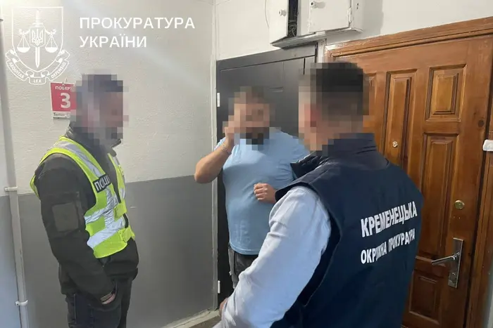 Розкрадання бюджетних коштів на Тернопільщині: 19 посадовців отримали підозри