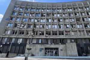 Росіяни вгатили по центру Сум: є потерпілі