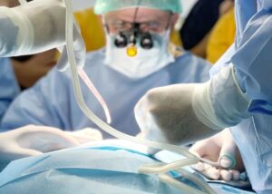 Воїну, який повернувся з трирічного полону РФ, видалили кулю з серця