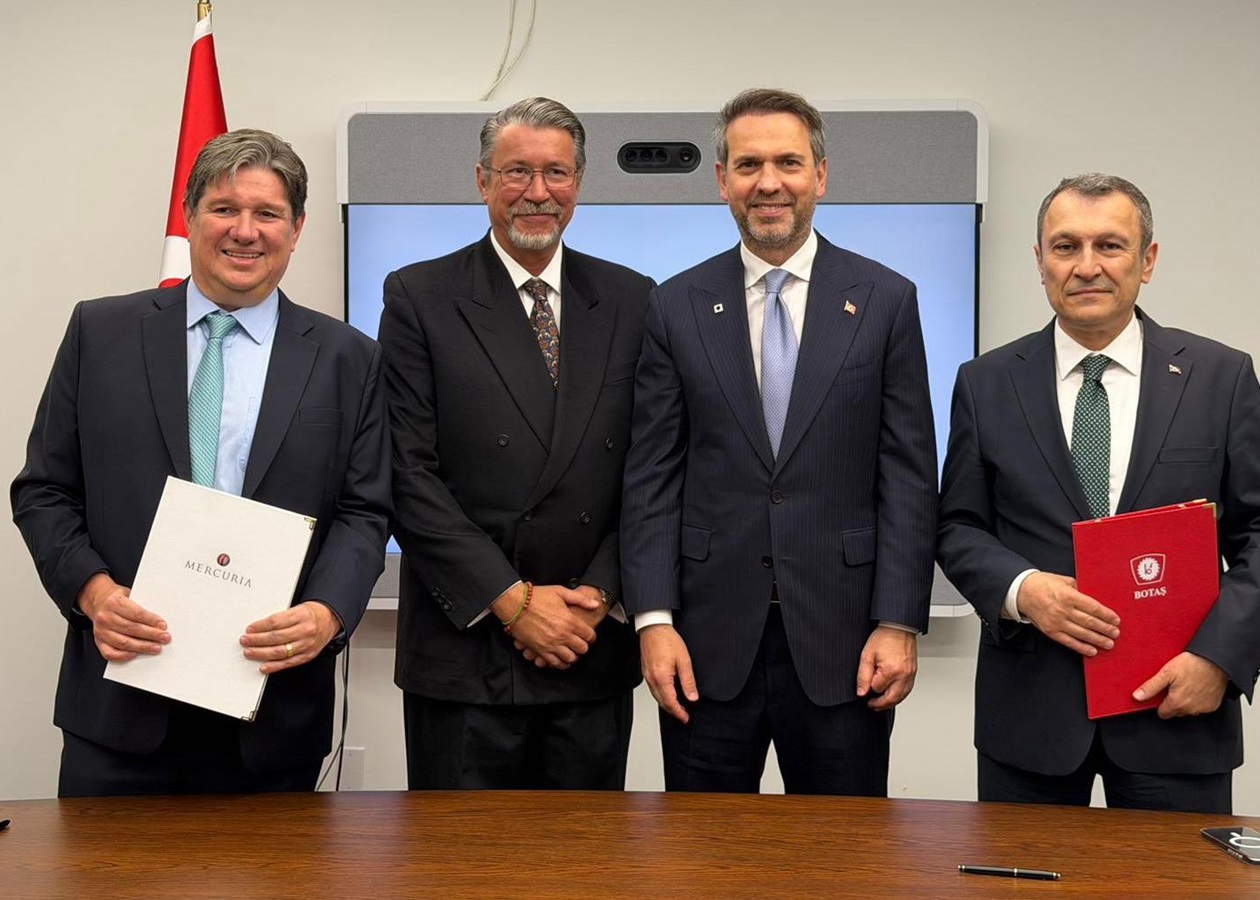 Туреччина підписала угоду на 20 років про постачання газу зі США