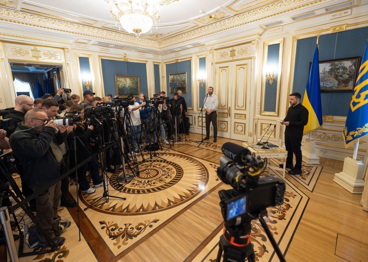 Зеленський підтвердив переговори зі США щодо зброї