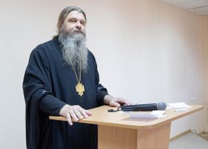 В РПЦ закликали бити дітей, щоби вони "не виростали ідіотами"