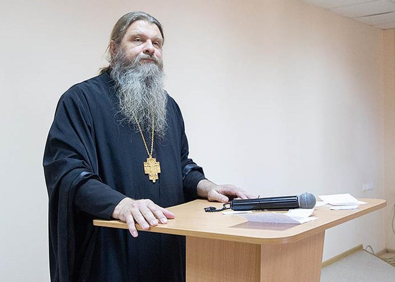 В РПЦ закликали бити дітей, щоби вони "не виростали ідіотами"