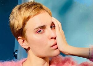 Донька Брюса Вілліса прийняла рису, через яку її цькували роками