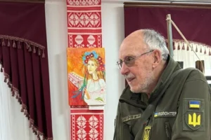 Колишній офіцер НАТО став волонтером для України