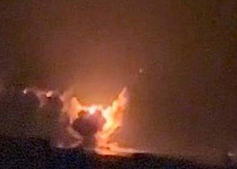 Дрони атакували нафтобазу в Криму – соцмережі