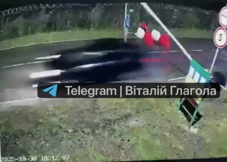 На Закарпатті мобілізований адвокат втік в Угорщину, протаранивши шлагбауми