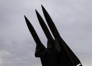 Зеленський озвучив план закриття неба над Україною