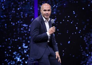 Скандал у Барселоні: легенду клубу підозрюють у шахрайстві