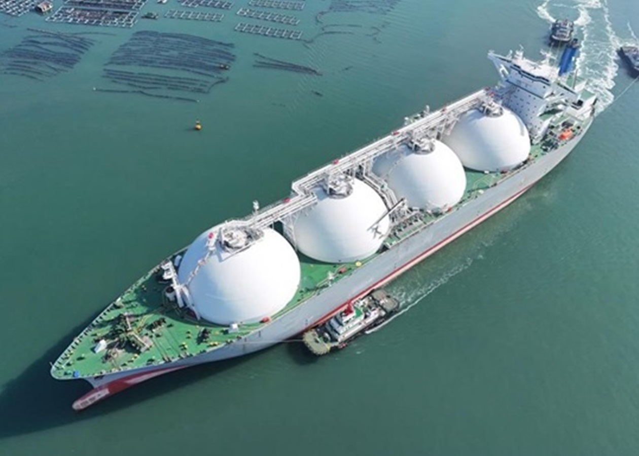 У Китаї створюють "тіньовий флот" для перевезення російського газу - ЗМІ