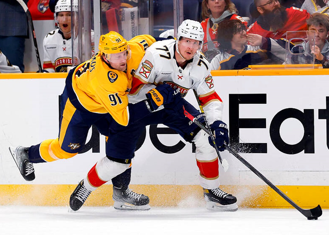 НХЛ: Вегас зазнає фіаско, Флорида долає Нешвілл