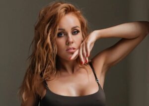 Олена Тополя висловилася про внутрішнє перезавантаження