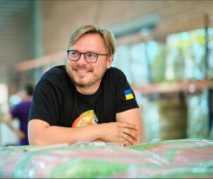 Безробітний депутат Одеської міськради від ОПЗЖ Роман Сеник отримав від батька нежитлове приміщення за 4,7 млн грн