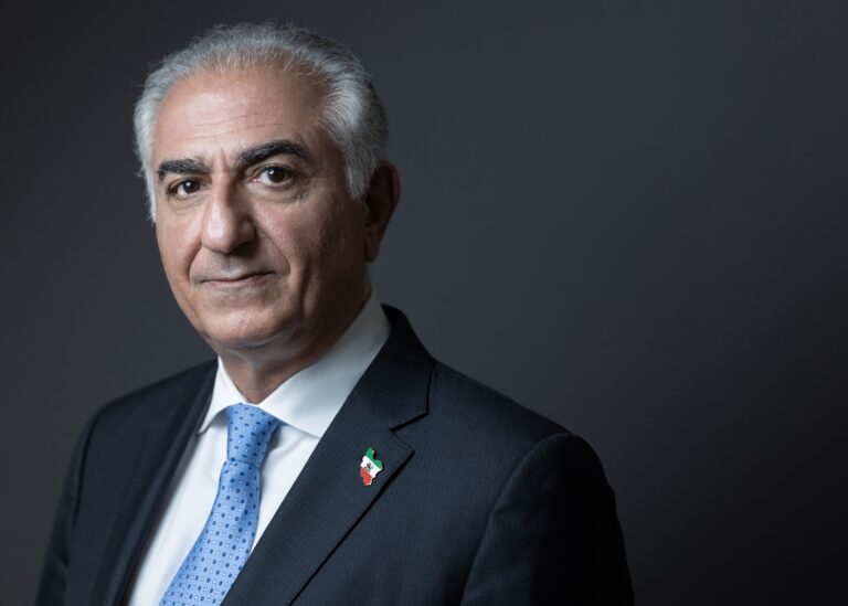 Кронпринц Ірану закликав військових переходити на бік протестувальників