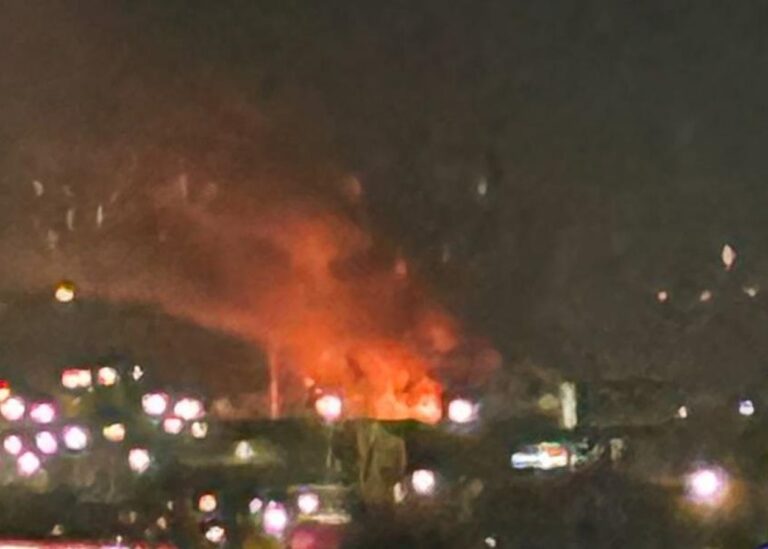 У Ростові пожежі і руйнування після атаки