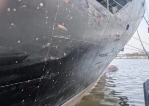 Росіяни атакували балістикою порт Чорноморськ