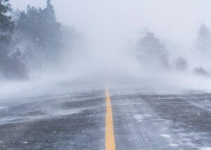 В Україні оголосили штормове попередження