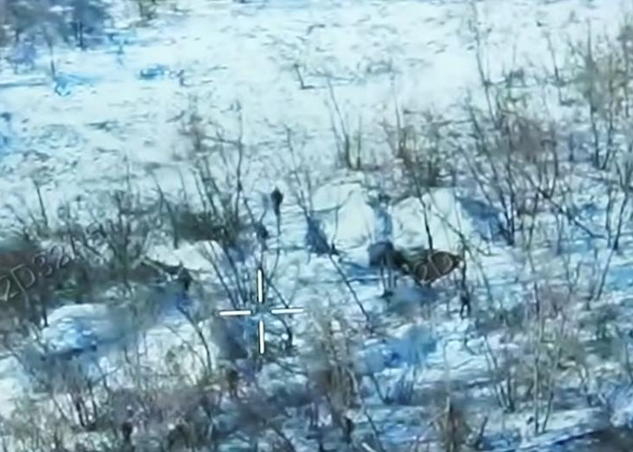 Біля Покровська рій FPV‑дронів ЗСУ врятував військових від полону