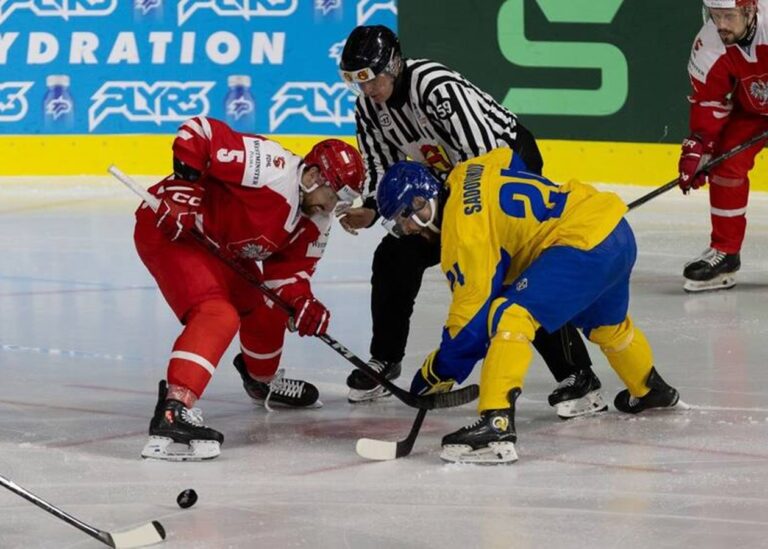 Полякам довелося несолодко в матчі з українськими хокеїстами