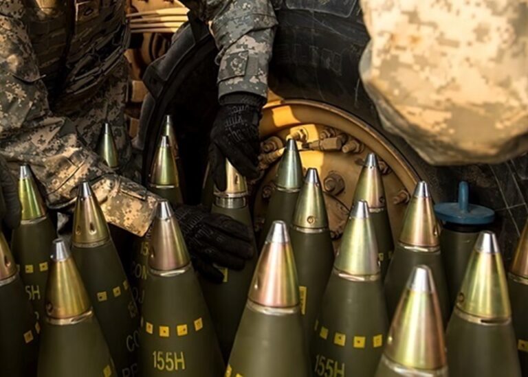 Пентагон покарає оборонні компанії за затримку боєприпасів для України