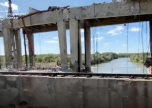 Наказали зруйнувати Оскільську греблю: справу генералів РФ передано до суду