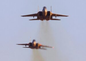 Ізраїль знищив літак Алі Хаменеї в Тегерані