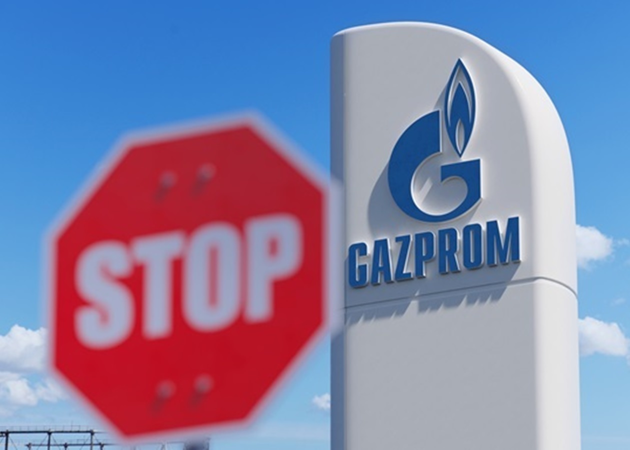 Газпром зайнявся виробництвом холодильників