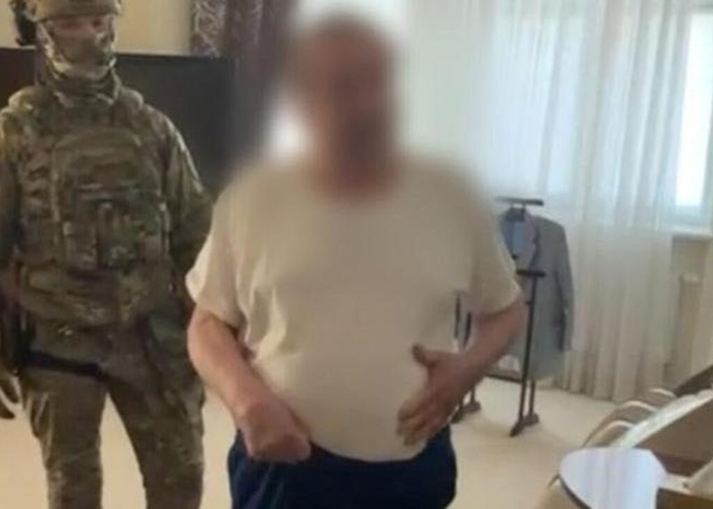 У виші Поплавського провели обшуки