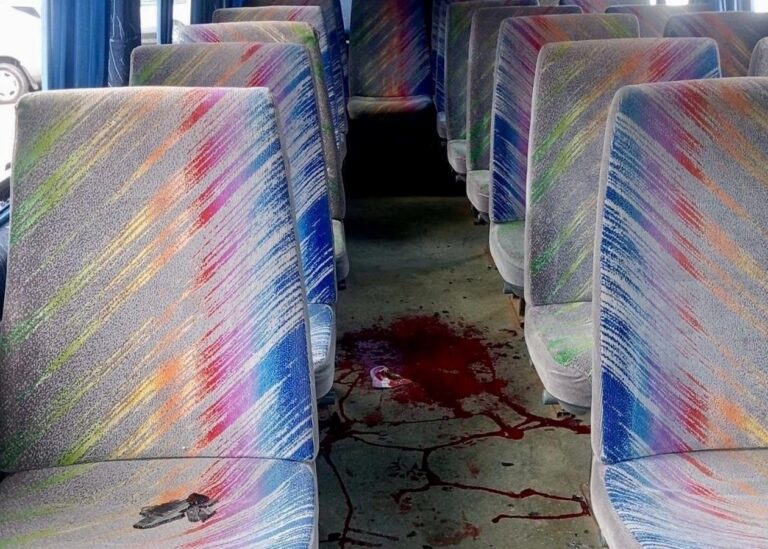 Росіяни вдруге за день атакували автобус на Нікопольщині