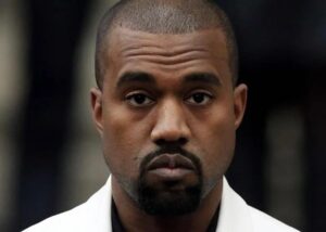 Велика Британія залишилася без Каньє Веста. Реперу різко заборонили в'їзд