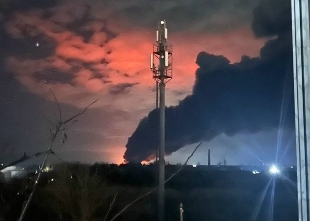 Гуково, Саранськ, Волгоград: вибухи та пожежі в РФ