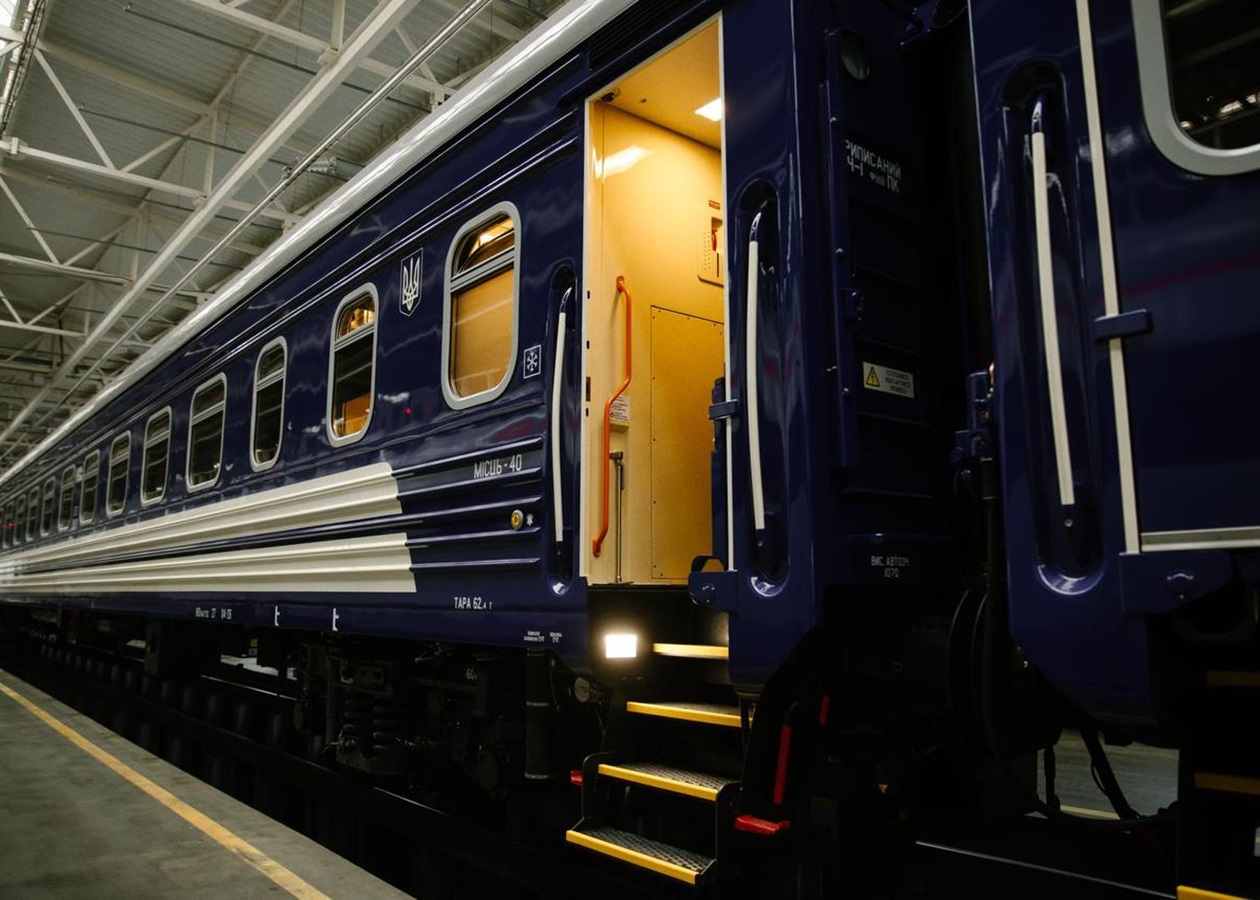 Укрзалізниця отримає сотню нових вагонів українського виробництва