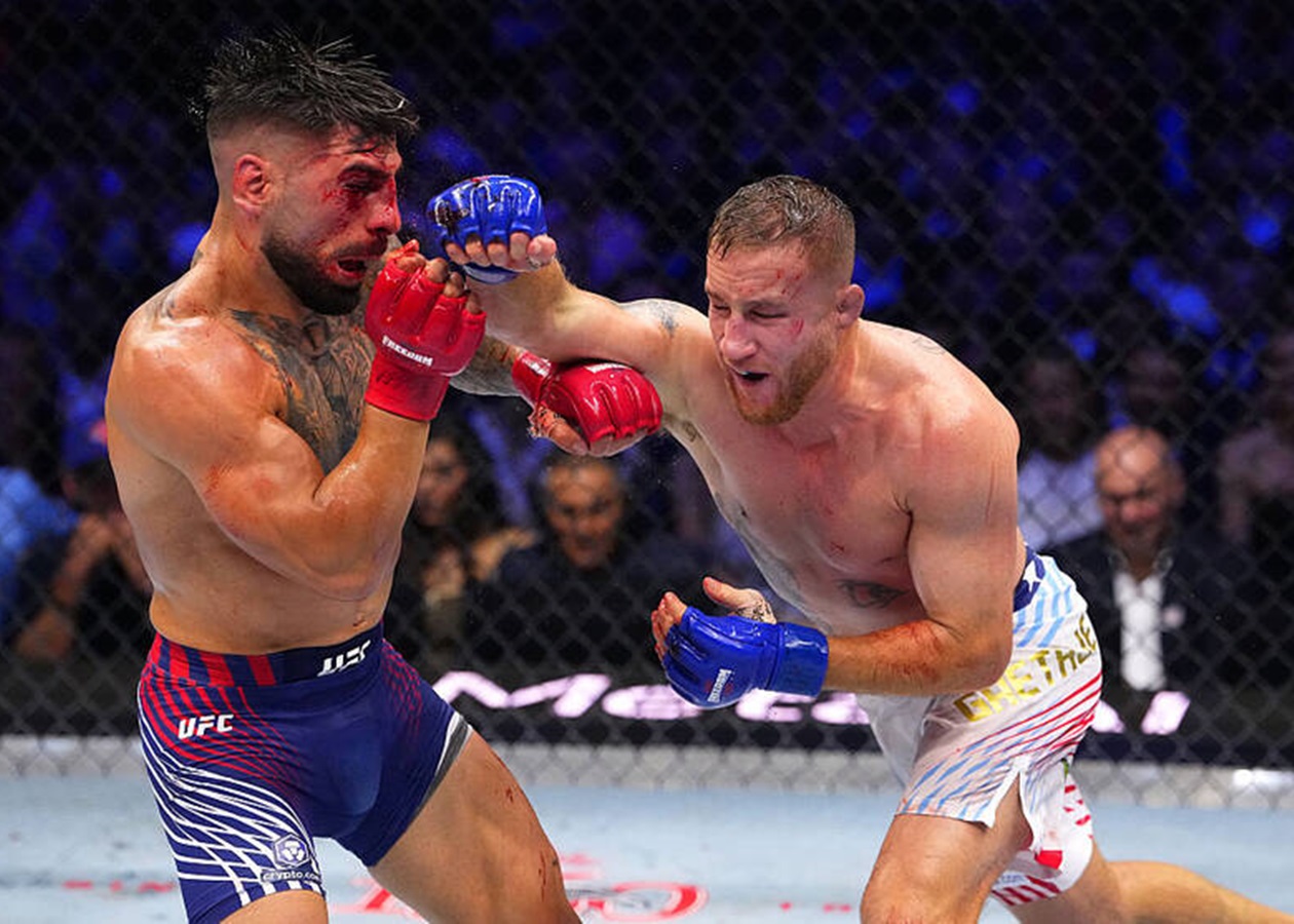Став відомий новий чемпіон UFC у легкій вазі