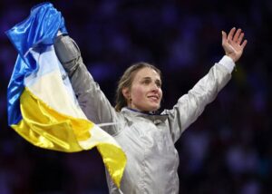 Харлан поділилася новиною про народження дитини