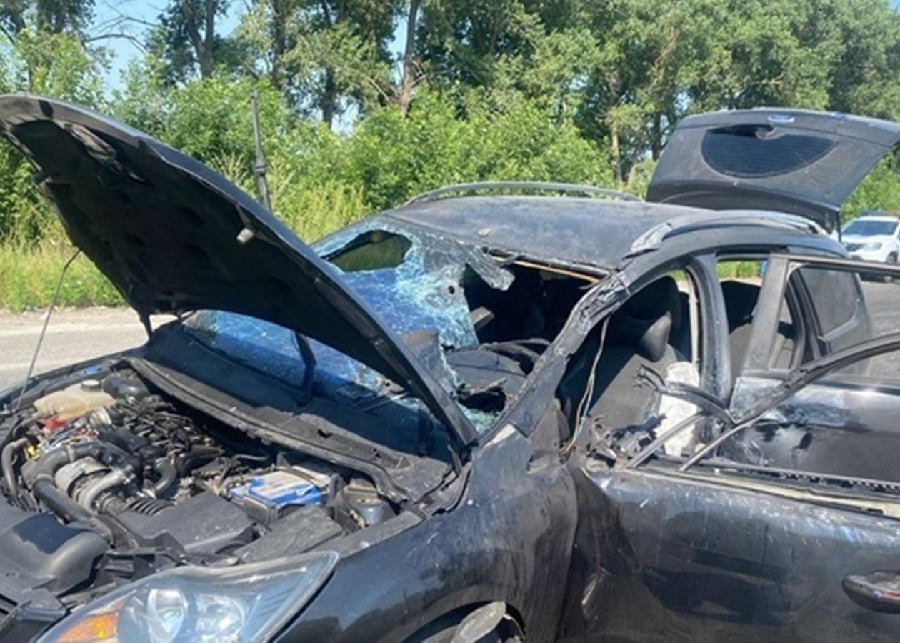 FPV-дрон вдарив по авто на Запоріжжі: є загибла та поранений