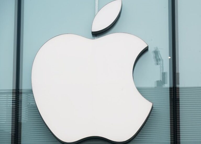Apple заблокувала піратський спосіб встановлення застосунків у РФ