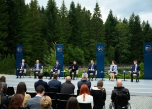 Зеленський озвучив завдання новоствореної Карпатської вісімки
