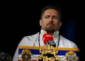 Бою Усика і Вайлдера не буде: боксери не дійшли згоди у фінансовому питанні